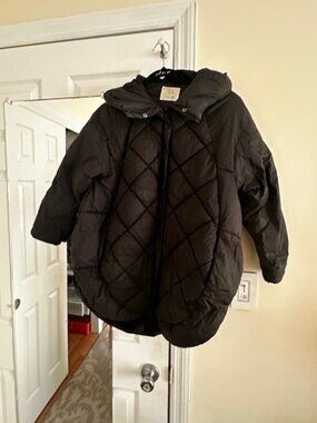 ZARA Kids Quilted Puffer, size 11-12, can be used as S for adults , New